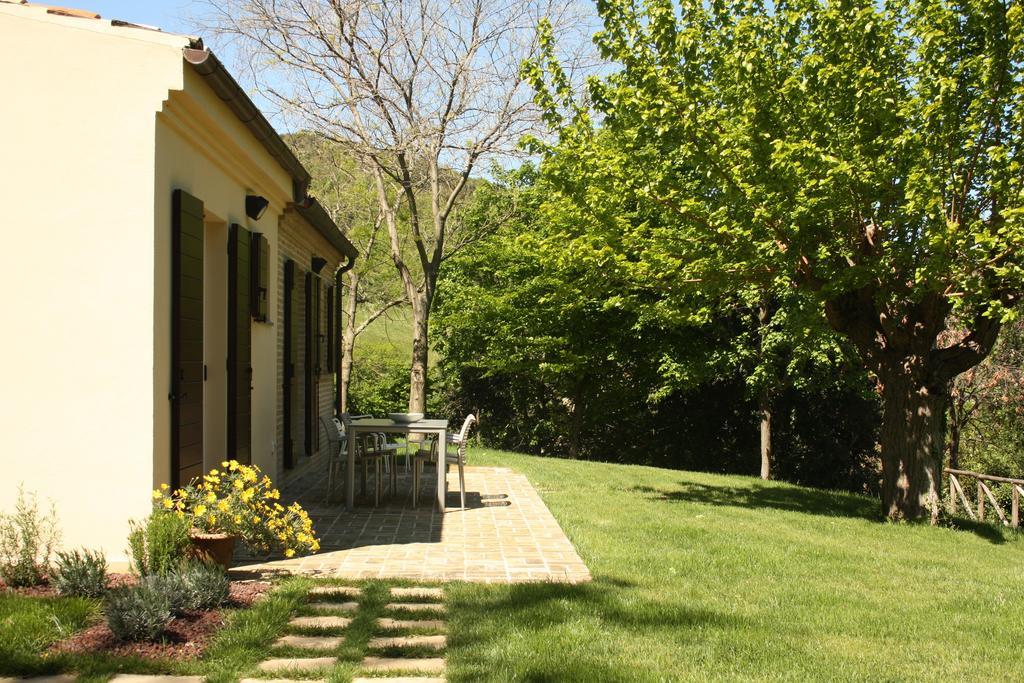 Agriturismo La Barca Nel Bosco Rosciano  Екстер'єр фото