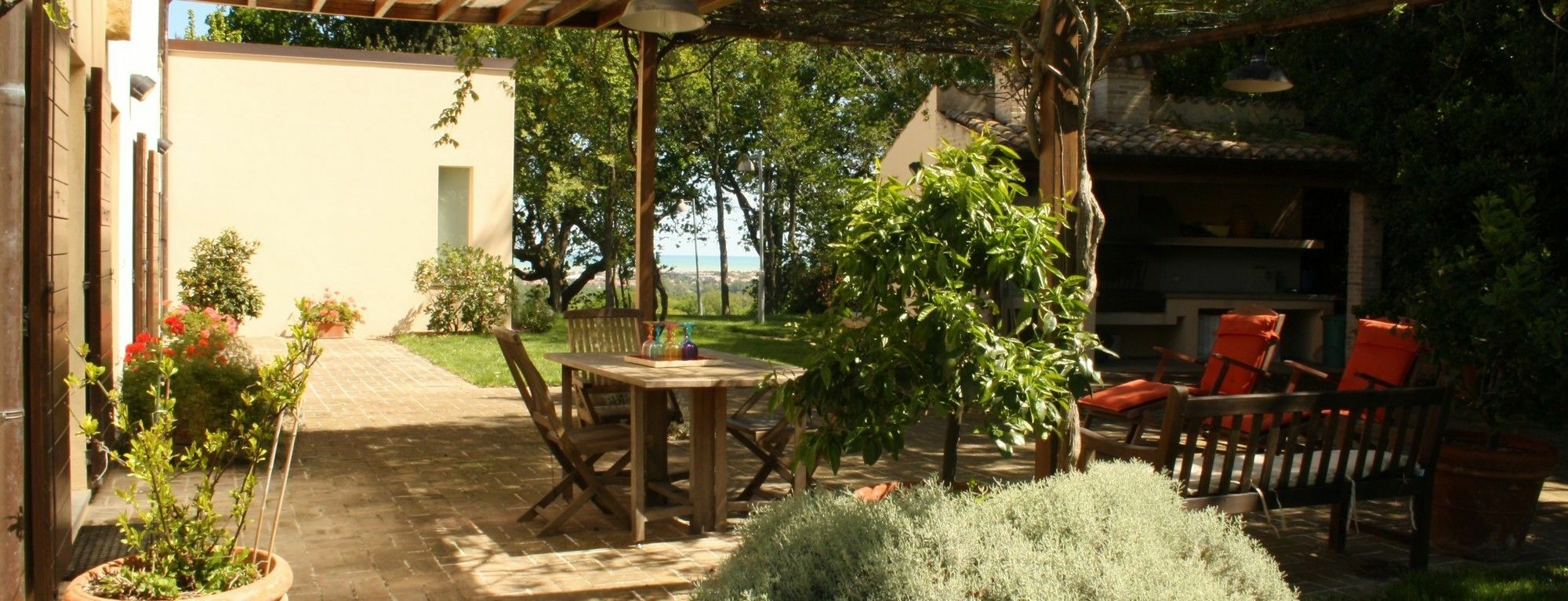 Agriturismo La Barca Nel Bosco Rosciano  Екстер'єр фото